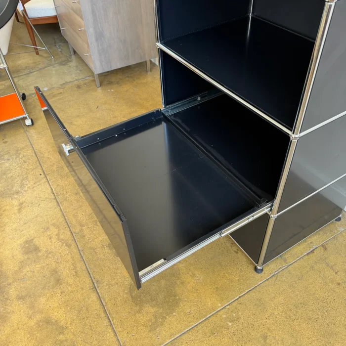 USM Haller 1960s Tall Shelf – Graphite Black – 29″W – 2 Drawers + Glass ...